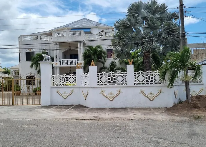 Apartment Little Savoy New Runaway Bay