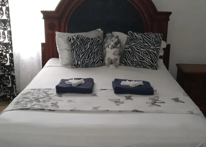 Little Savoy New Apartment Runaway Bay